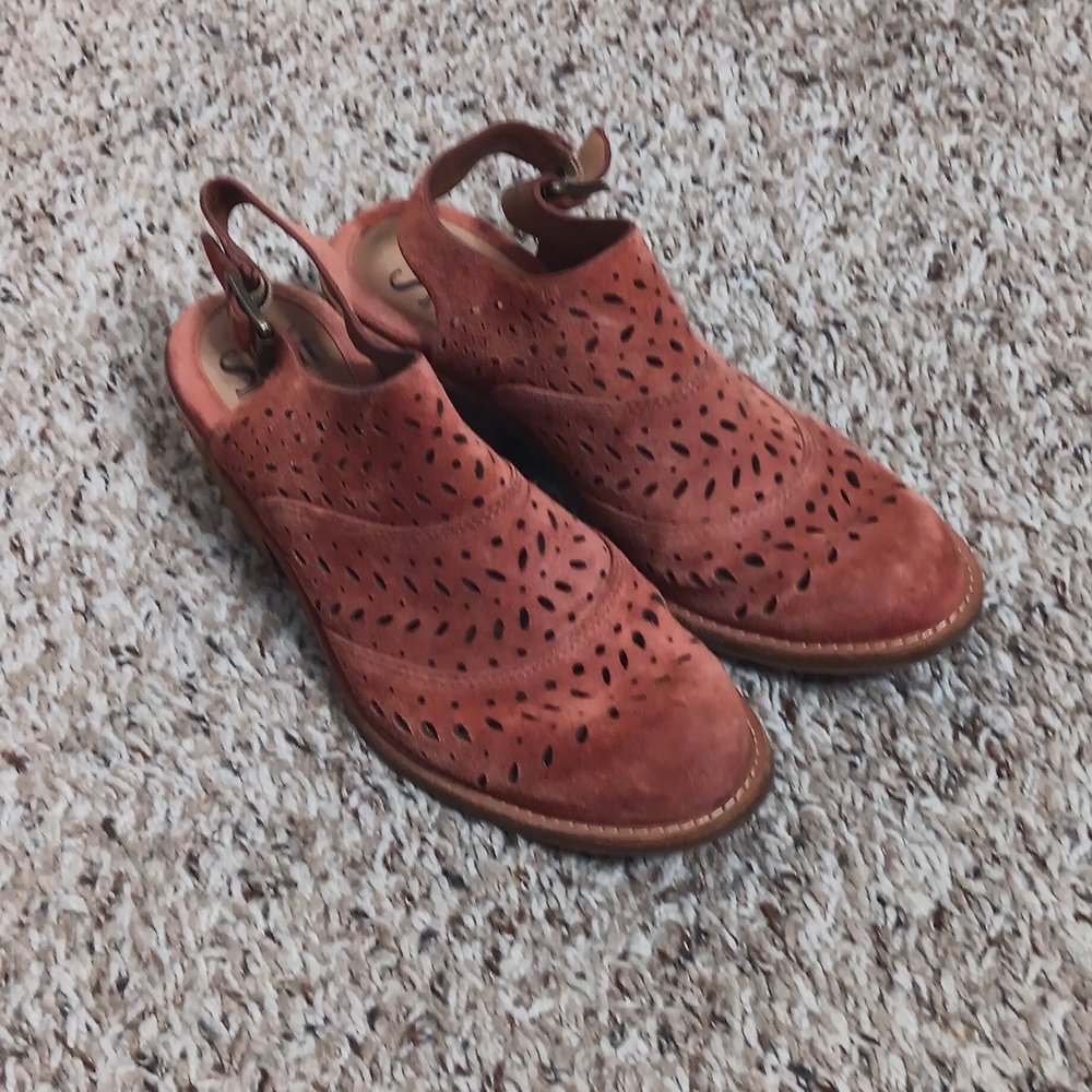 Sofft Alyce Burnt Orange Mule Size 7